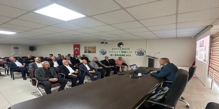 Çiftçilere akıllı tarım ve yenilikçi çözümler anlatıldı